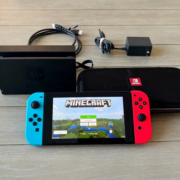 Nintendo Switch System Version 2.0 Bundle - Picture 1 of 3
